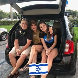 Meet your Posher, Antoinette